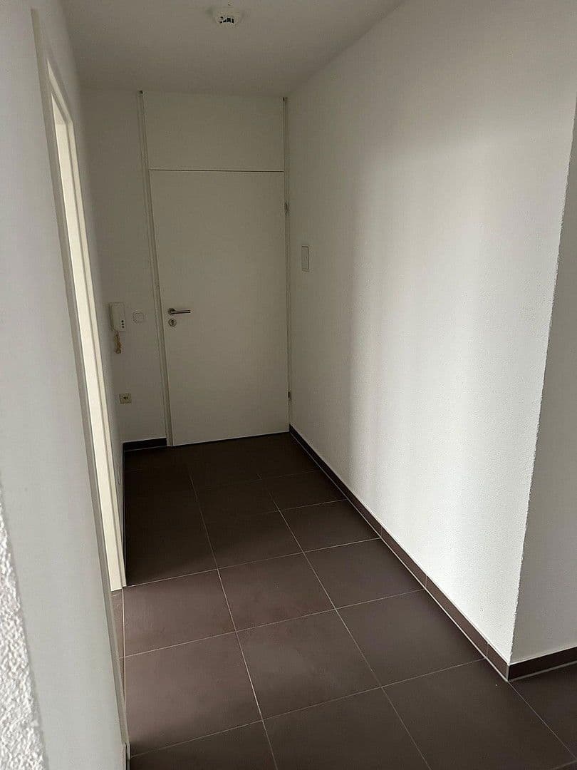 Pronájem bytu 2+1 59 m², Mathildenstr. 14, Offenbach, Hessen Pronájem bytu 2+1 59 m², Mathildenstr. 14, Offenbach, Hessen