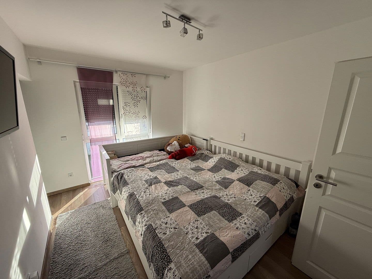Prodej domu 140 m², pozemek 445 m², Hersbruck, Bavorsko Prodej domu 140 m², pozemek 445 m², Hersbruck, Bavorsko