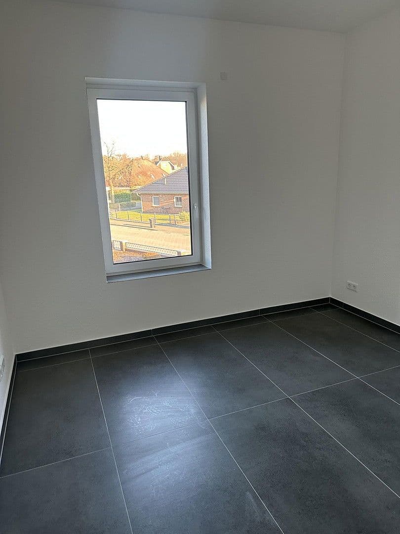 Pronájem bytu 5+1 92 m², Bahnweg 1b, Barßel, Dolní Sasko Pronájem bytu 5+1 92 m², Bahnweg 1b, Barßel, Dolní Sasko