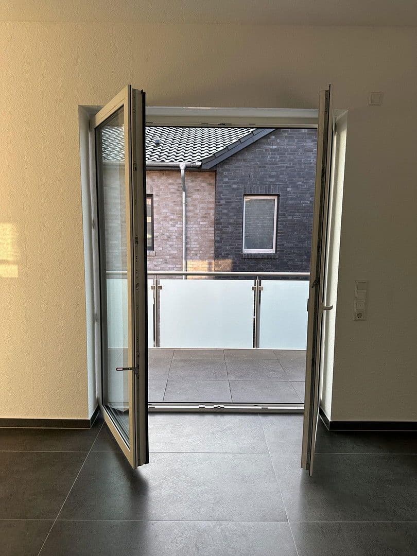 Pronájem bytu 5+1 92 m², Bahnweg 1b, Barßel, Dolní Sasko Pronájem bytu 5+1 92 m², Bahnweg 1b, Barßel, Dolní Sasko