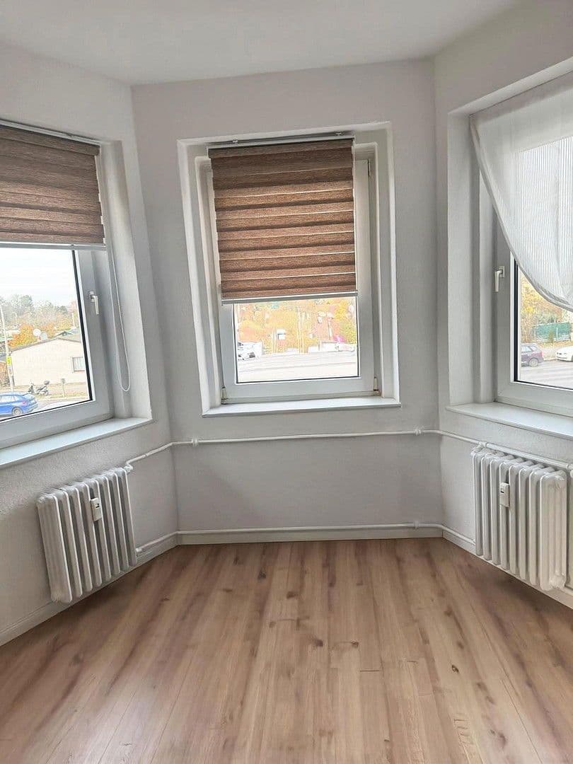 Prodej bytu 4+1 110 m², Berlin, Berlín Prodej bytu 4+1 110 m², Berlin, Berlín