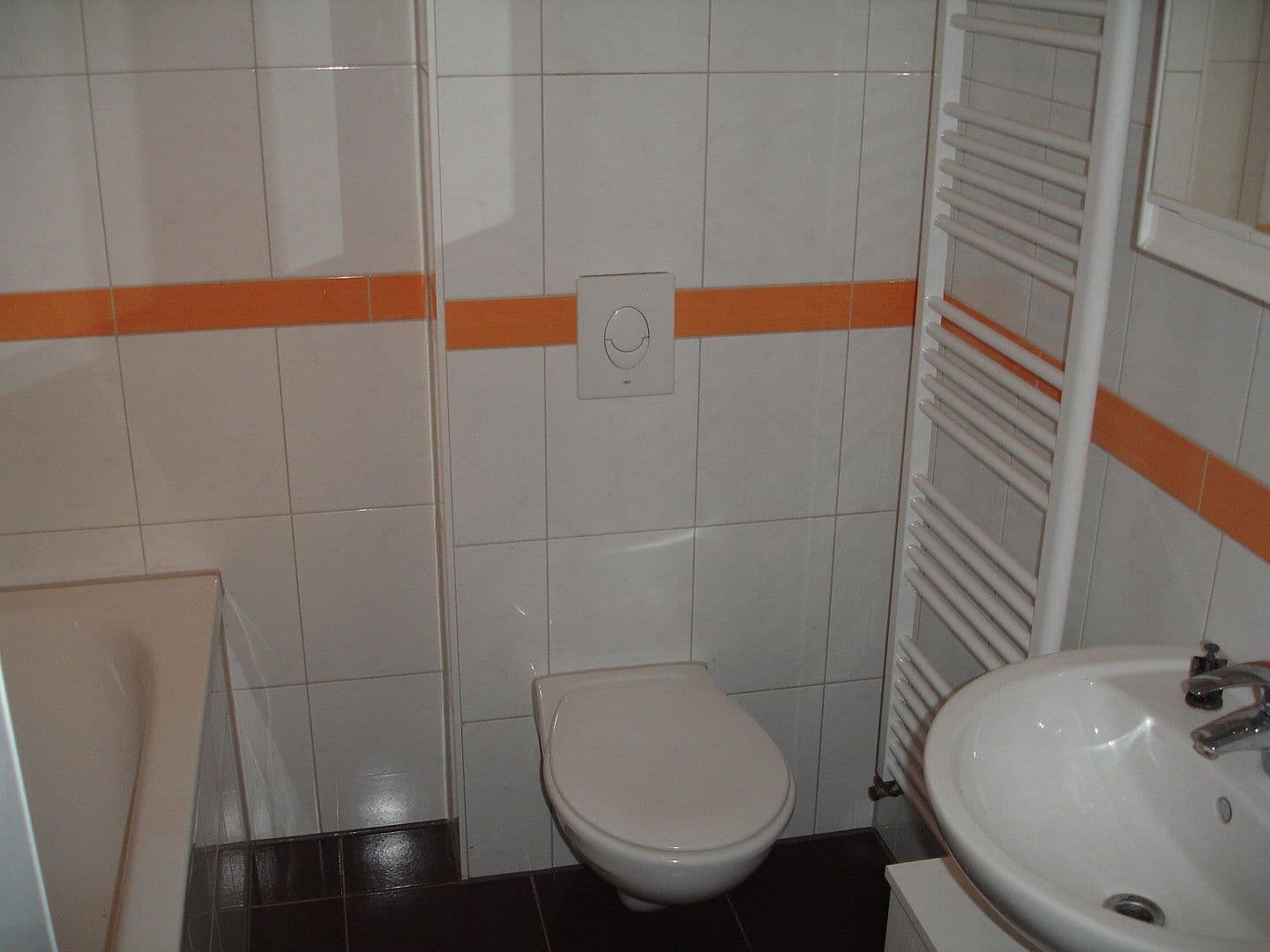 Pronájem domu 61 m², pozemek 20 m², Waldpromenade 4, Grünheide (Mark), Braniborsko Pronájem domu 61 m², pozemek 20 m², Waldpromenade 4, Grünheide (Mark), Braniborsko