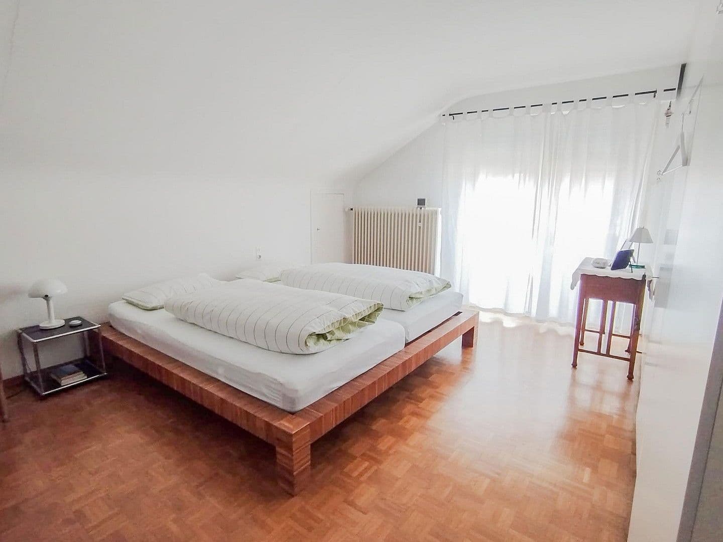 Prodej domu 259 m², pozemek 843 m², Kirchheim unter Teck, Bádensko-Württembersko Prodej domu 259 m², pozemek 843 m², Kirchheim unter Teck, Bádensko-Württembersko