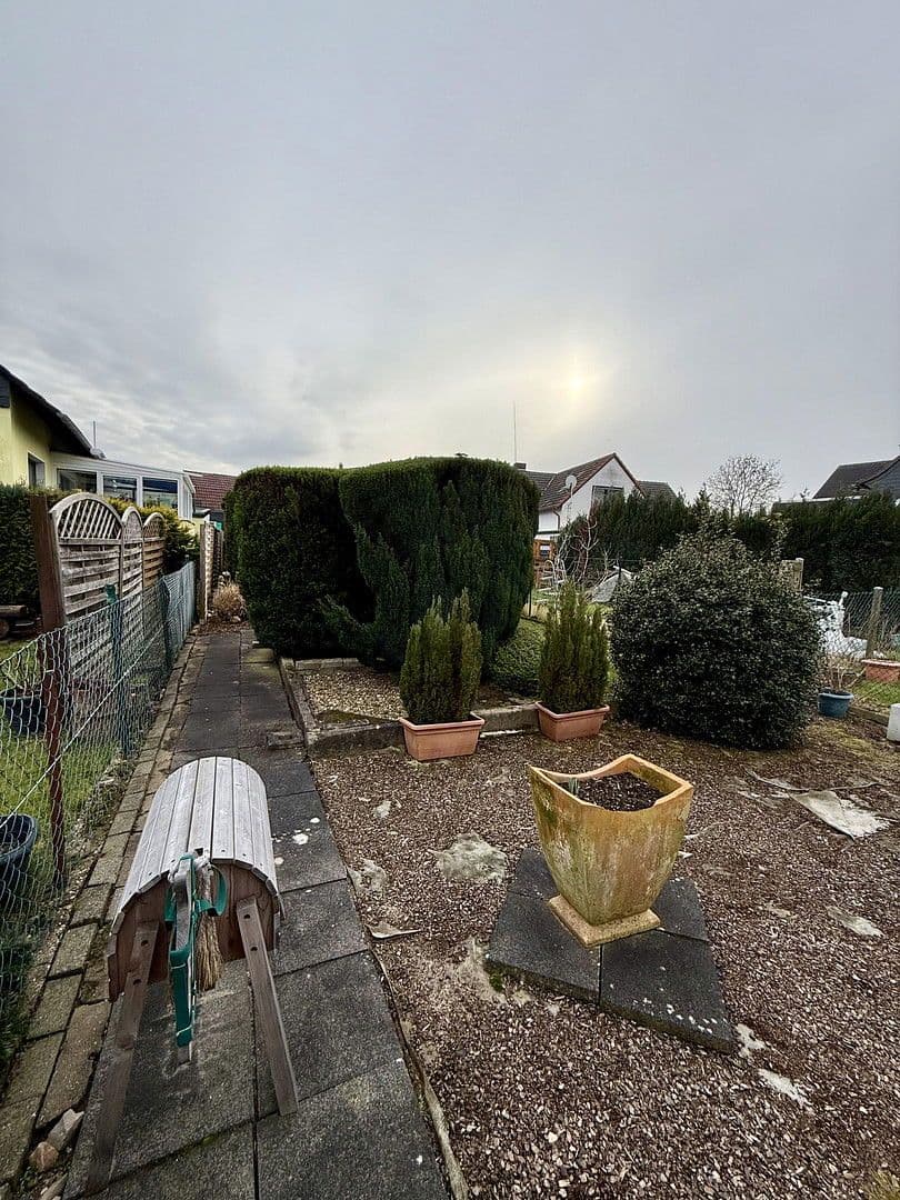 Prodej domu 57 m², pozemek 441 m², Solingen, Severní Porýní-Vestfálsko Prodej domu 57 m², pozemek 441 m², Solingen, Severní Porýní-Vestfálsko