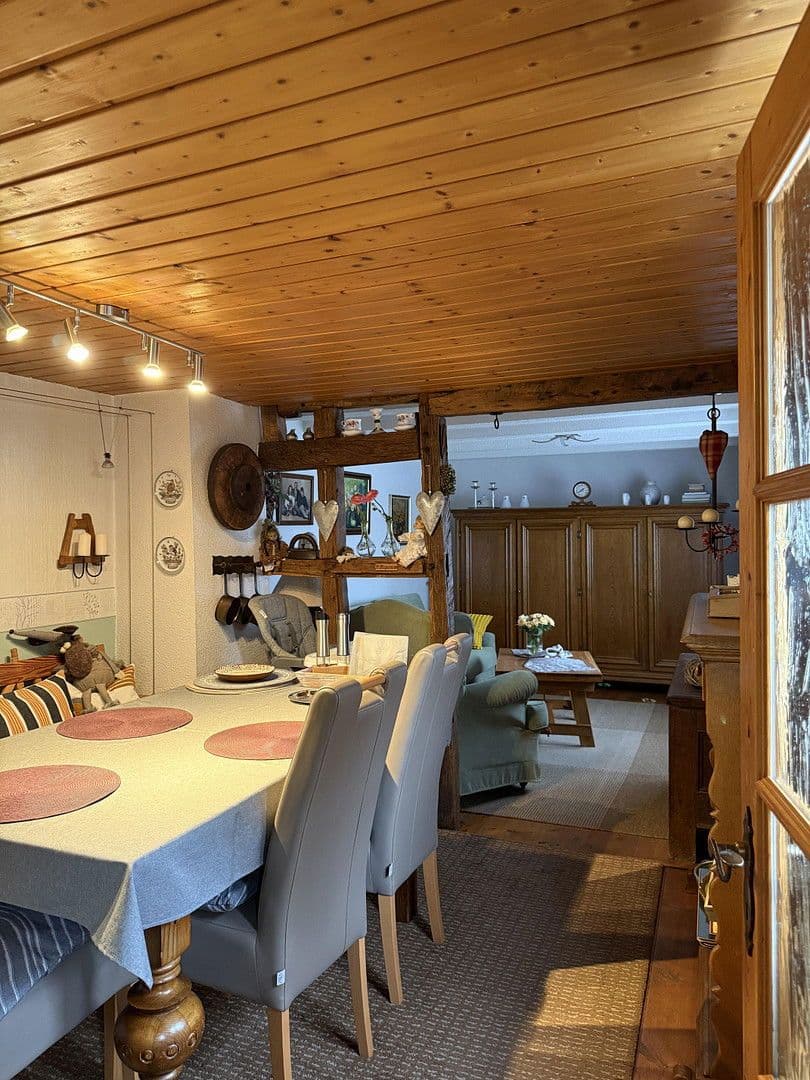 Prodej domu 57 m², pozemek 441 m², Solingen, Severní Porýní-Vestfálsko Prodej domu 57 m², pozemek 441 m², Solingen, Severní Porýní-Vestfálsko