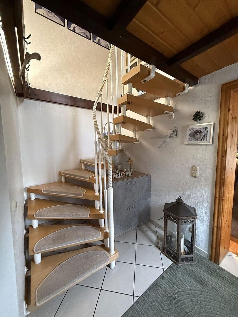 Prodej domu 57 m², pozemek 441 m², Solingen, Severní Porýní-Vestfálsko Prodej domu 57 m², pozemek 441 m², Solingen, Severní Porýní-Vestfálsko