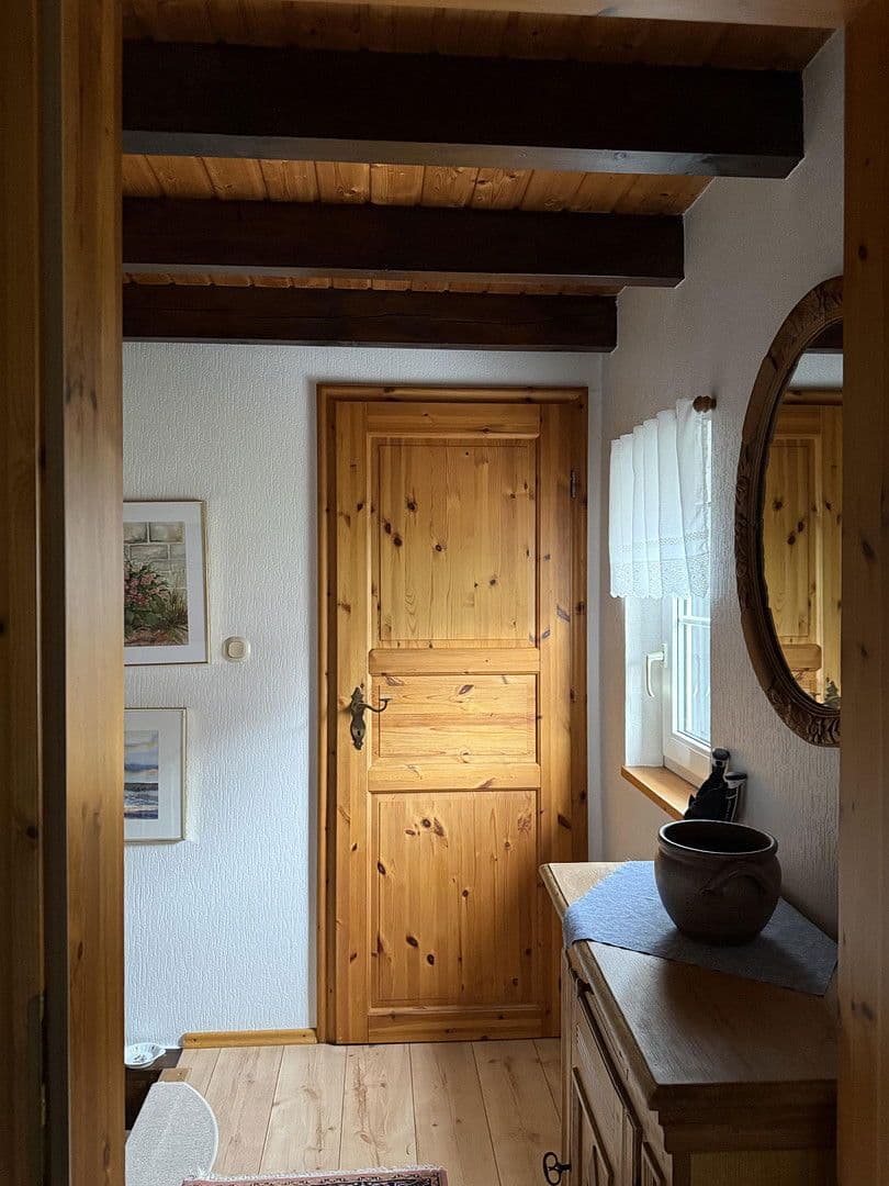 Prodej domu 57 m², pozemek 441 m², Solingen, Severní Porýní-Vestfálsko Prodej domu 57 m², pozemek 441 m², Solingen, Severní Porýní-Vestfálsko