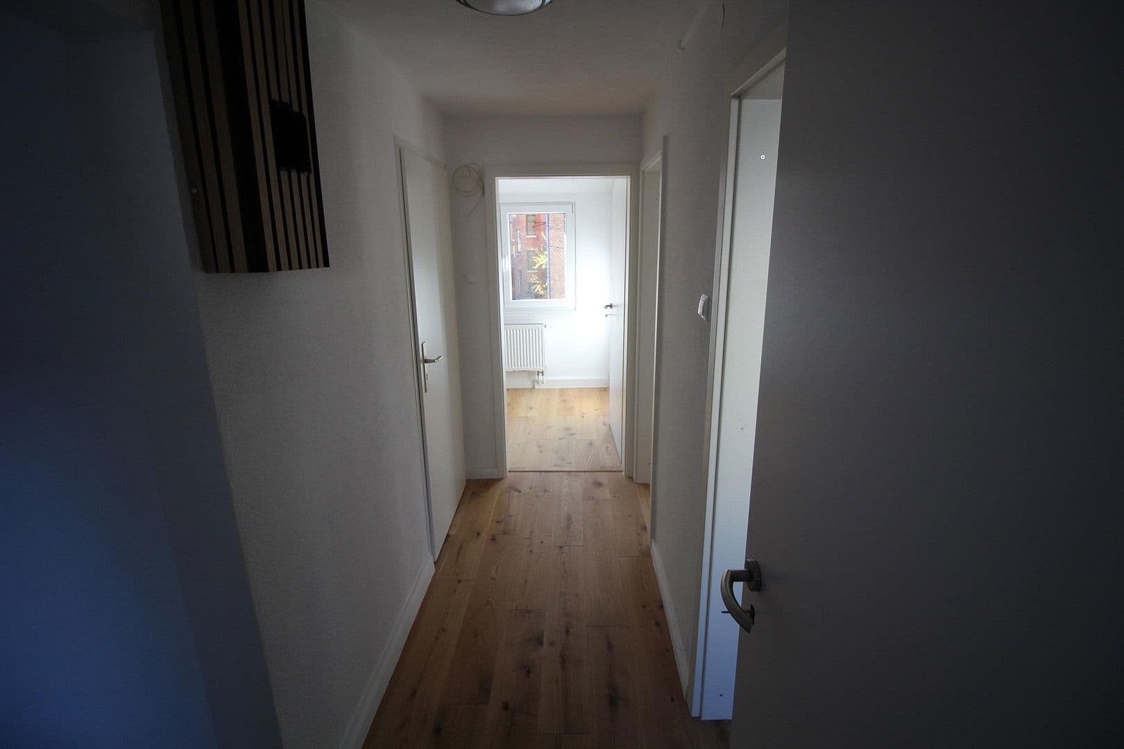 Pronájem bytu 3+1 48 m², Stuttgart, Bádensko-Württembersko Pronájem bytu 3+1 48 m², Stuttgart, Bádensko-Württembersko