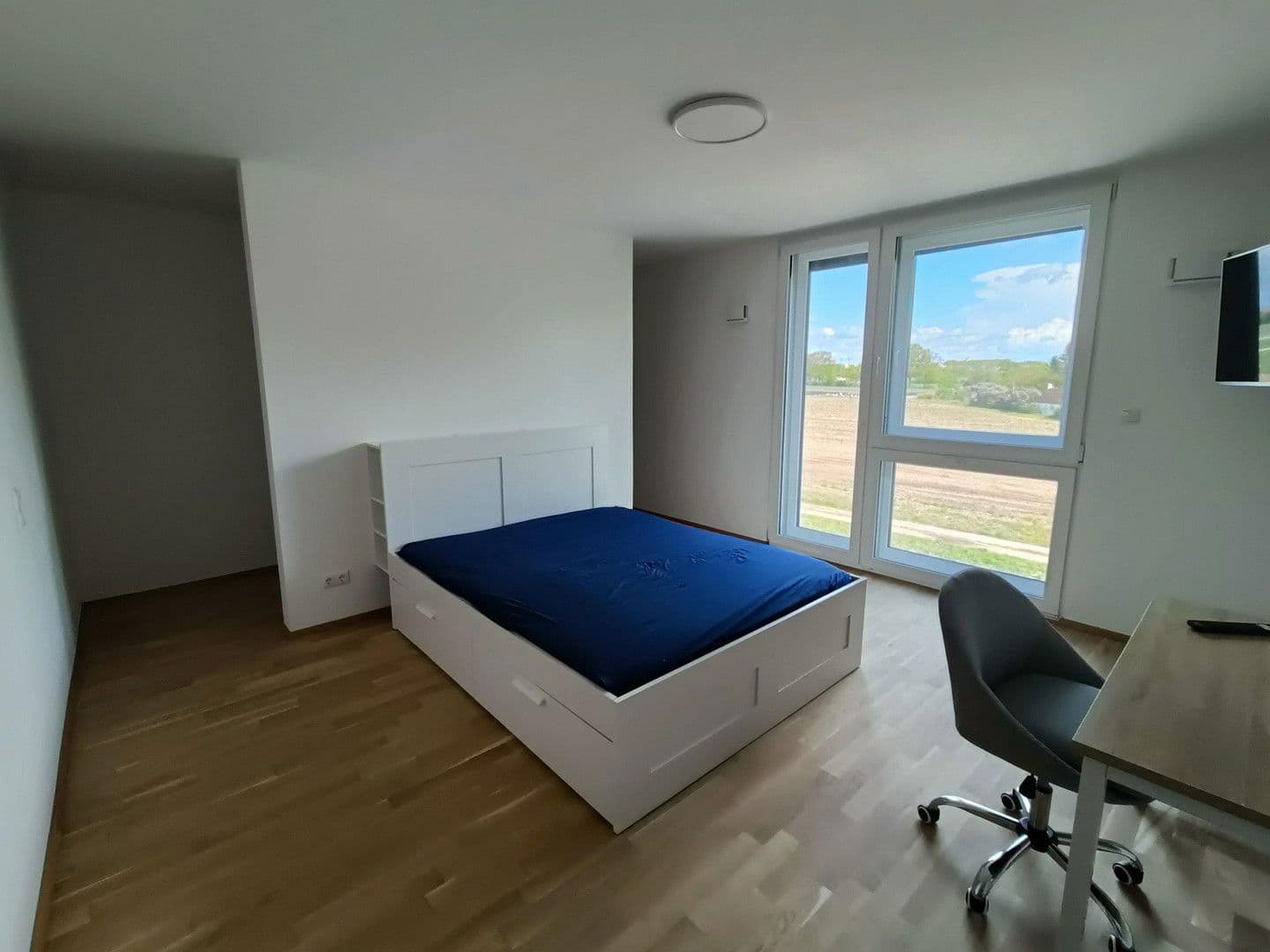 Pronájem bytu 4+1 127 m², Schuckertstraße 19, Fürth, Bavorsko Pronájem bytu 4+1 127 m², Schuckertstraße 19, Fürth, Bavorsko