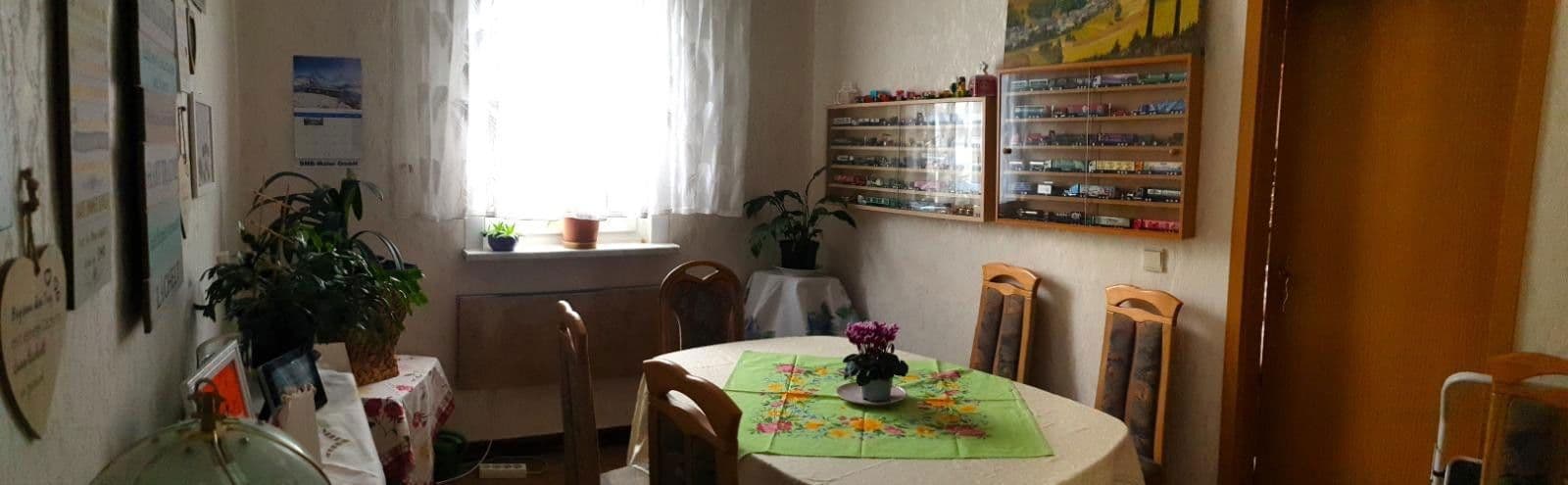 Prodej domu 155 m², pozemek 1.600 m², Suhl, Durynsko Prodej domu 155 m², pozemek 1.600 m², Suhl, Durynsko