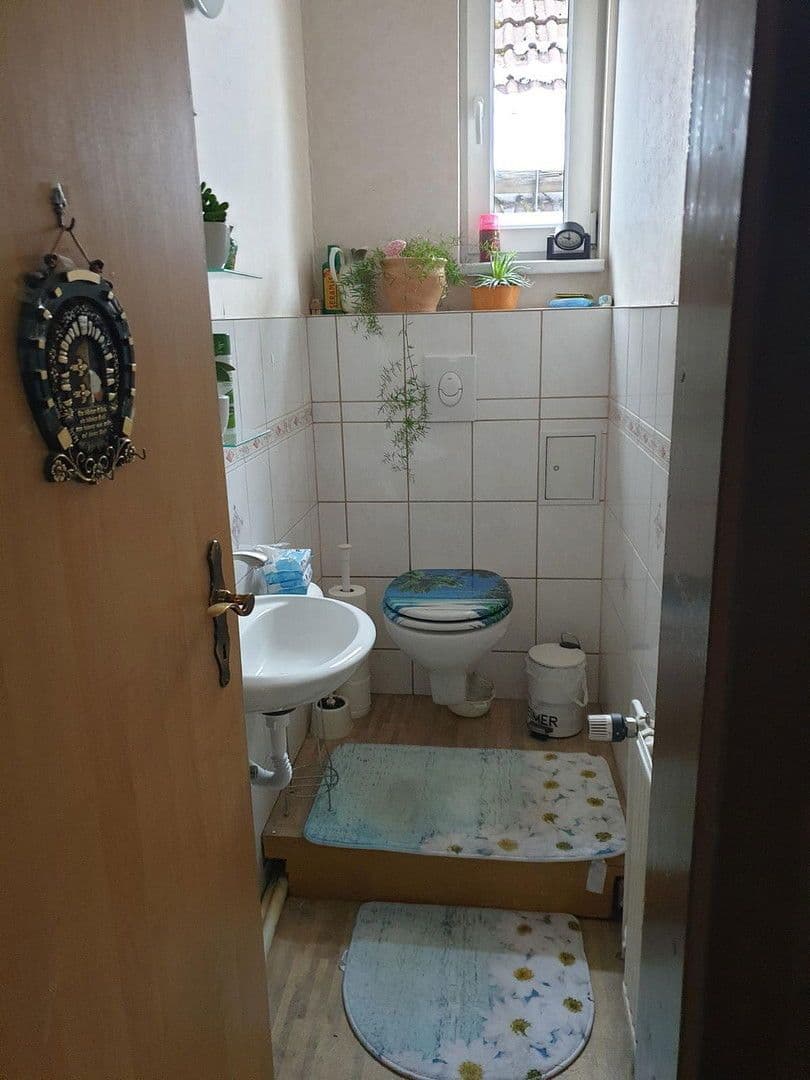 Prodej domu 155 m², pozemek 1.600 m², Suhl, Durynsko Prodej domu 155 m², pozemek 1.600 m², Suhl, Durynsko