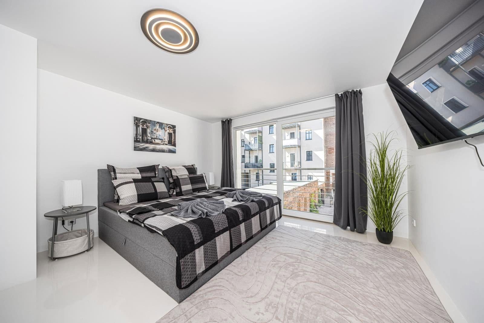 Prodej domu 1.560 m², pozemek 1.070 m², Landsberger Straße 65, Halle, Sasko-Anhaltsko Prodej domu 1.560 m², pozemek 1.070 m², Landsberger Straße 65, Halle, Sasko-Anhaltsko