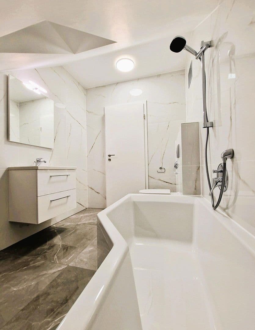 Pronájem bytu 2+1 64 m², Lindenweg 13-15, Münster (Hessen), Hessen Pronájem bytu 2+1 64 m², Lindenweg 13-15, Münster (Hessen), Hessen