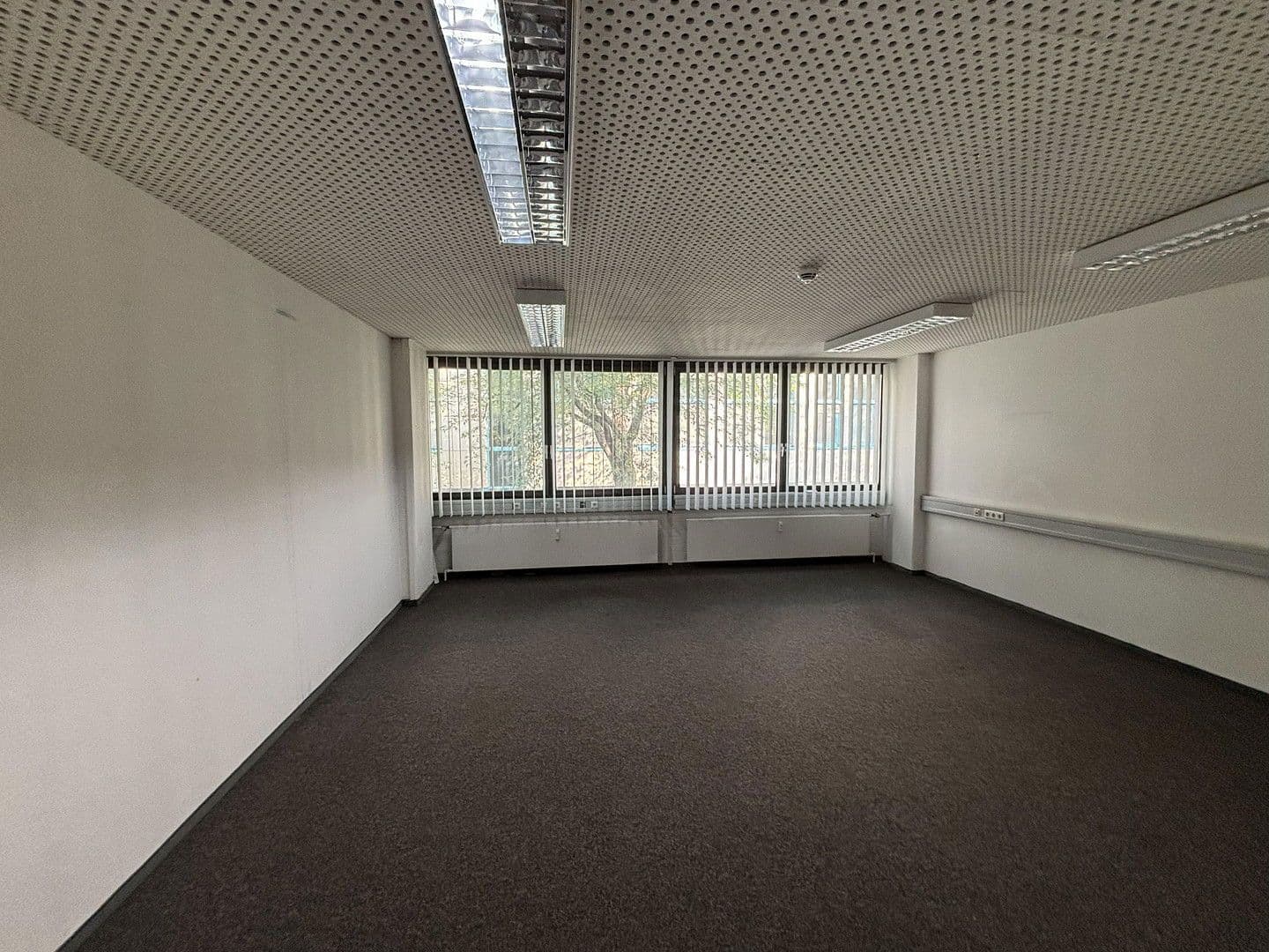 Pronájem kanceláře 120 m², Münsterstrasse 330, Düsseldorf, Severní Porýní-Vestfálsko Pronájem kanceláře 120 m², Münsterstrasse 330, Düsseldorf, Severní Porýní-Vestfálsko