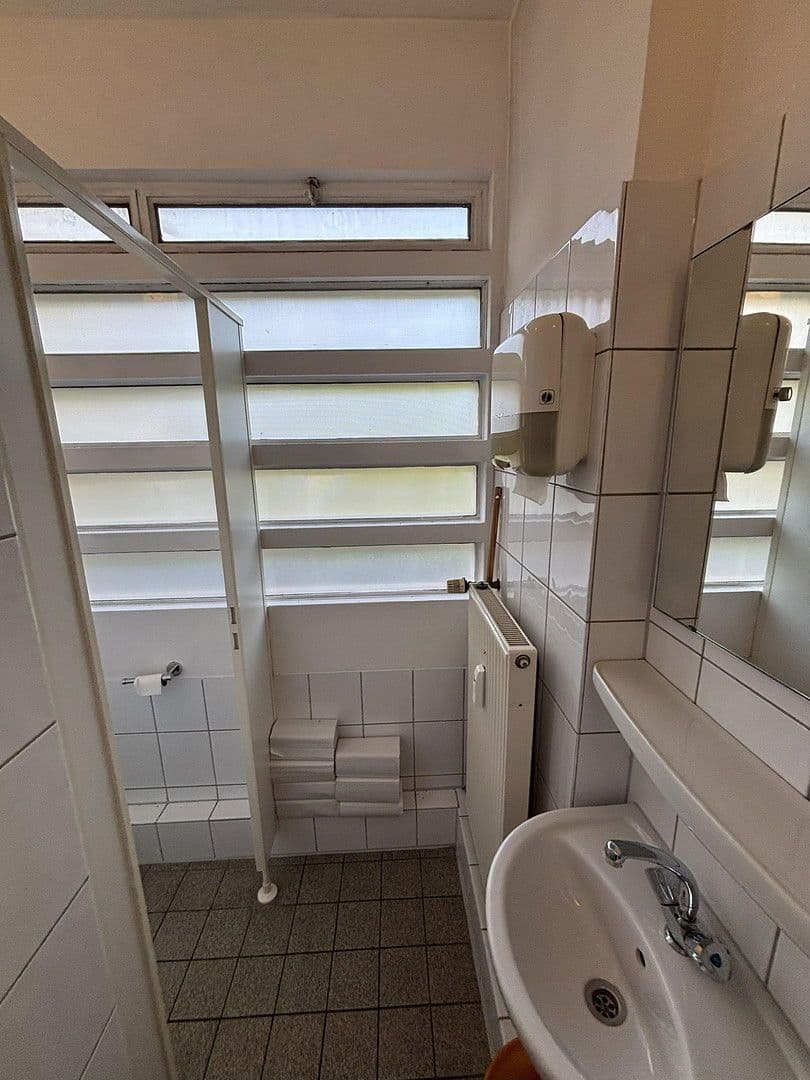 Pronájem kanceláře 120 m², Münsterstrasse 330, Düsseldorf, Severní Porýní-Vestfálsko Pronájem kanceláře 120 m², Münsterstrasse 330, Düsseldorf, Severní Porýní-Vestfálsko