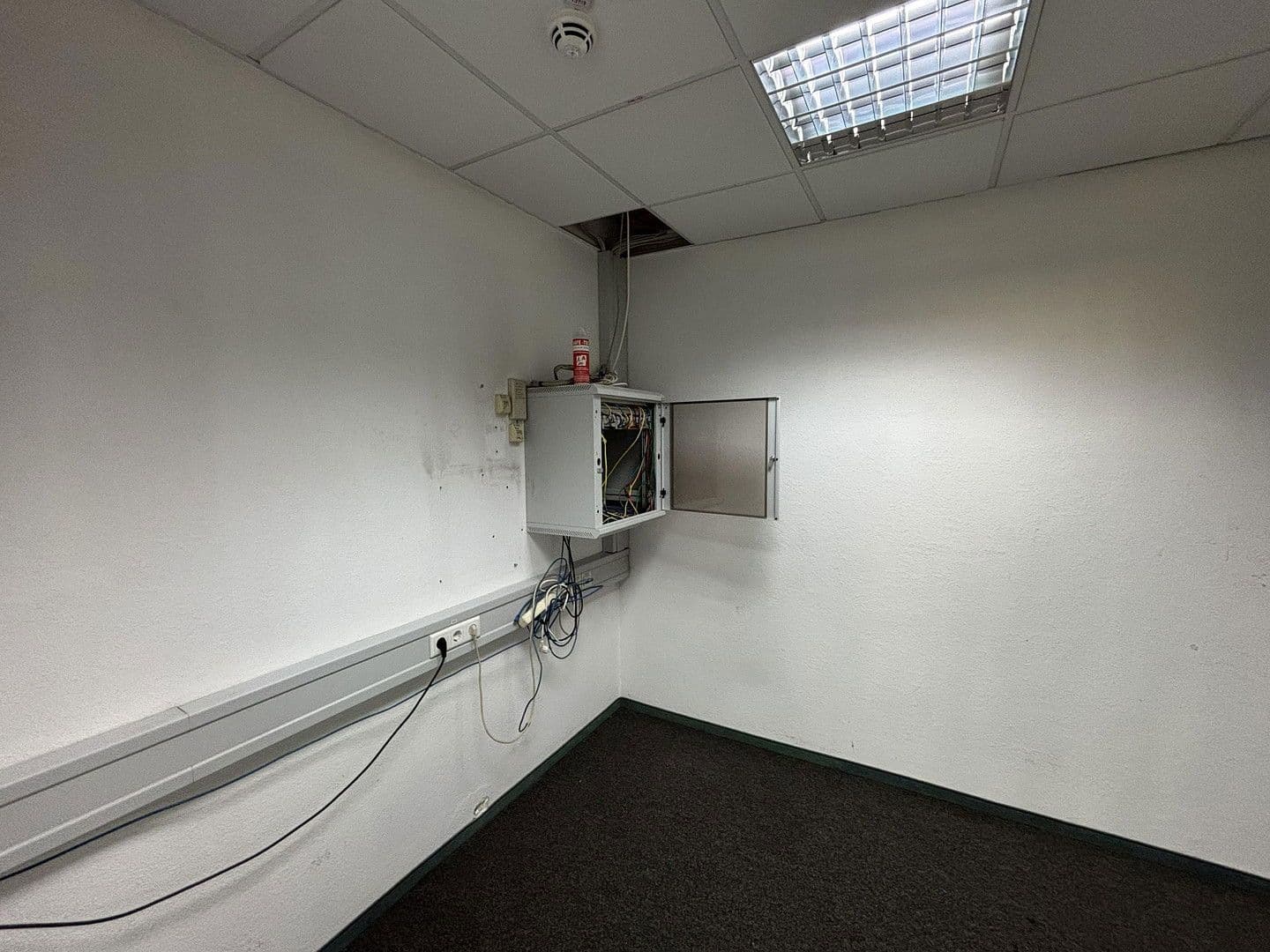 Pronájem kanceláře 120 m², Münsterstrasse 330, Düsseldorf, Severní Porýní-Vestfálsko Pronájem kanceláře 120 m², Münsterstrasse 330, Düsseldorf, Severní Porýní-Vestfálsko