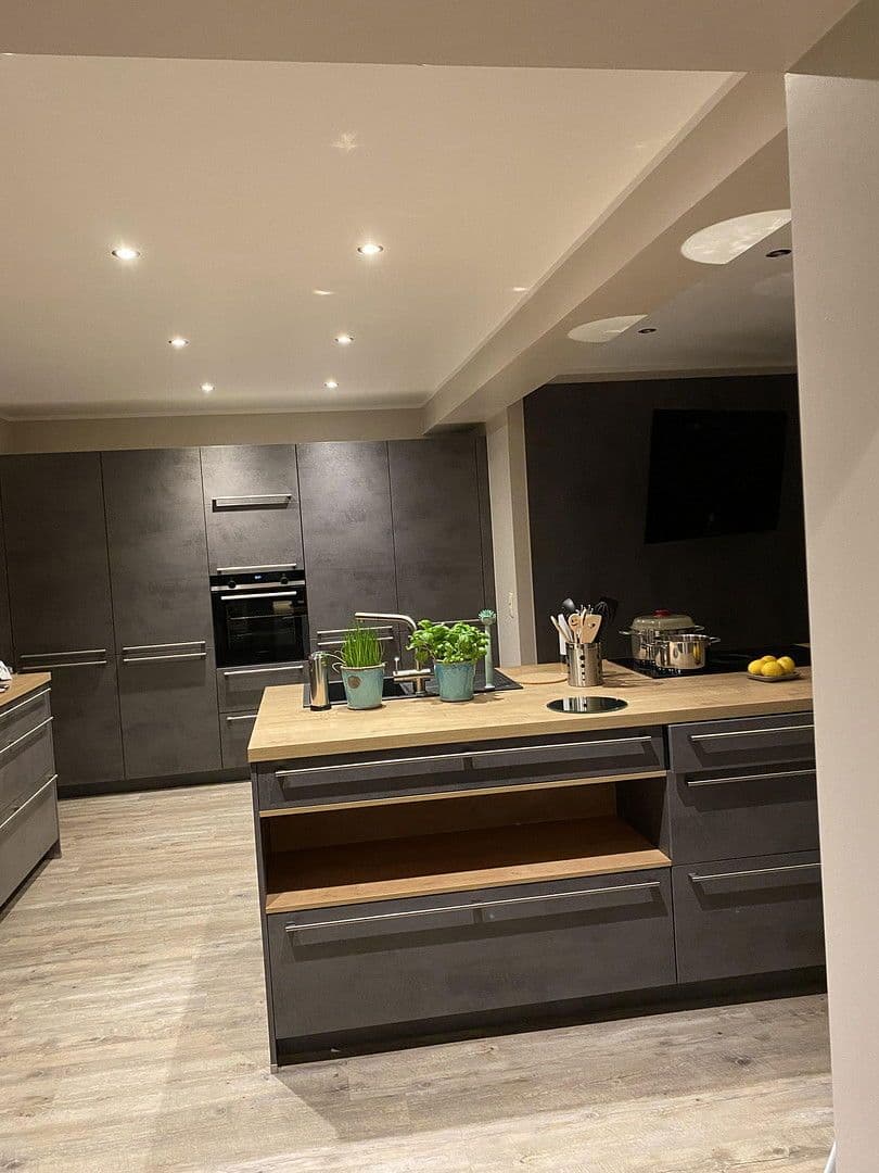 Prodej bytu 5+1 220 m², Krummhörn, Dolní Sasko Prodej bytu 5+1 220 m², Krummhörn, Dolní Sasko