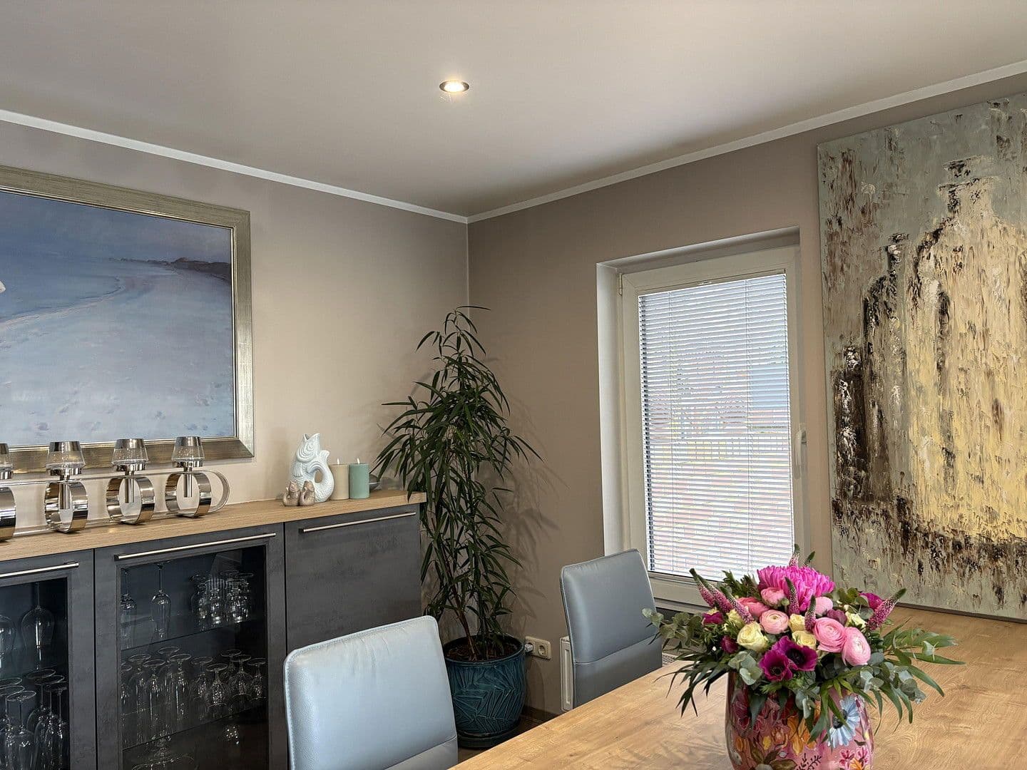 Prodej bytu 5+1 220 m², Krummhörn, Dolní Sasko Prodej bytu 5+1 220 m², Krummhörn, Dolní Sasko