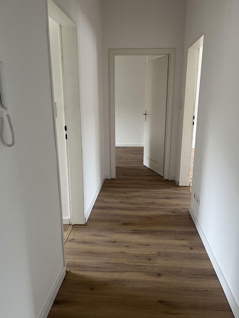 Pronájem bytu 2+kk 70 m², Wörthstrasse 23, Wiesbaden, Hessen Pronájem bytu 2+kk 70 m², Wörthstrasse 23, Wiesbaden, Hessen