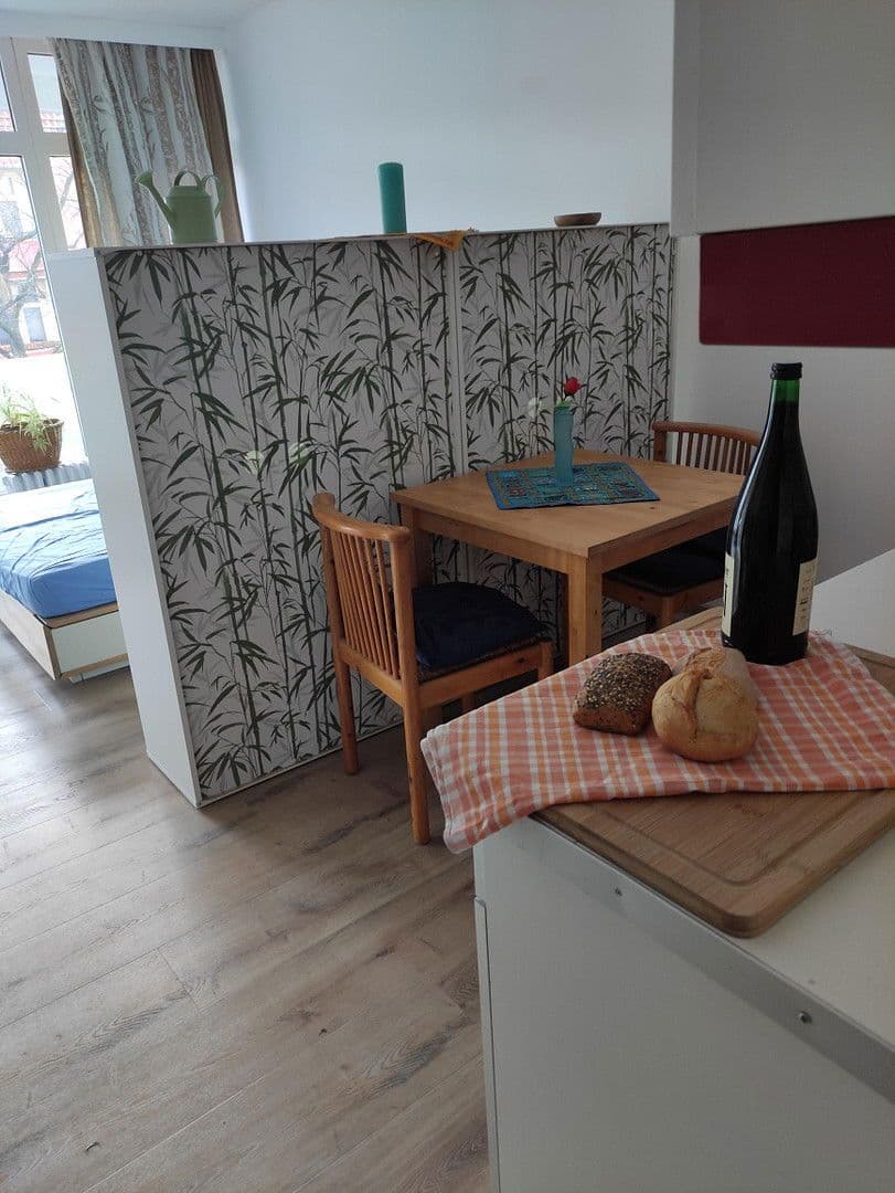 Prodej bytu 1+1 30 m², Berlin, Berlín Prodej bytu 1+1 30 m², Berlin, Berlín