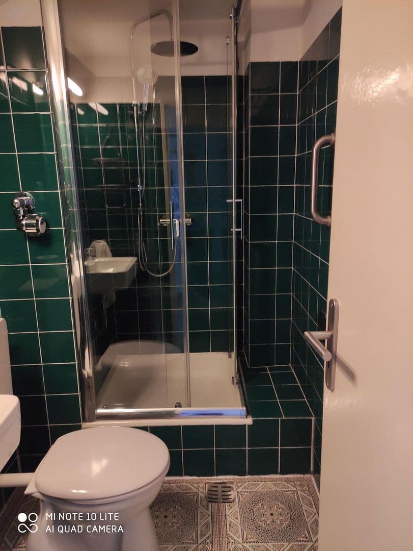 Prodej bytu 1+1 30 m², Berlin, Berlín Prodej bytu 1+1 30 m², Berlin, Berlín