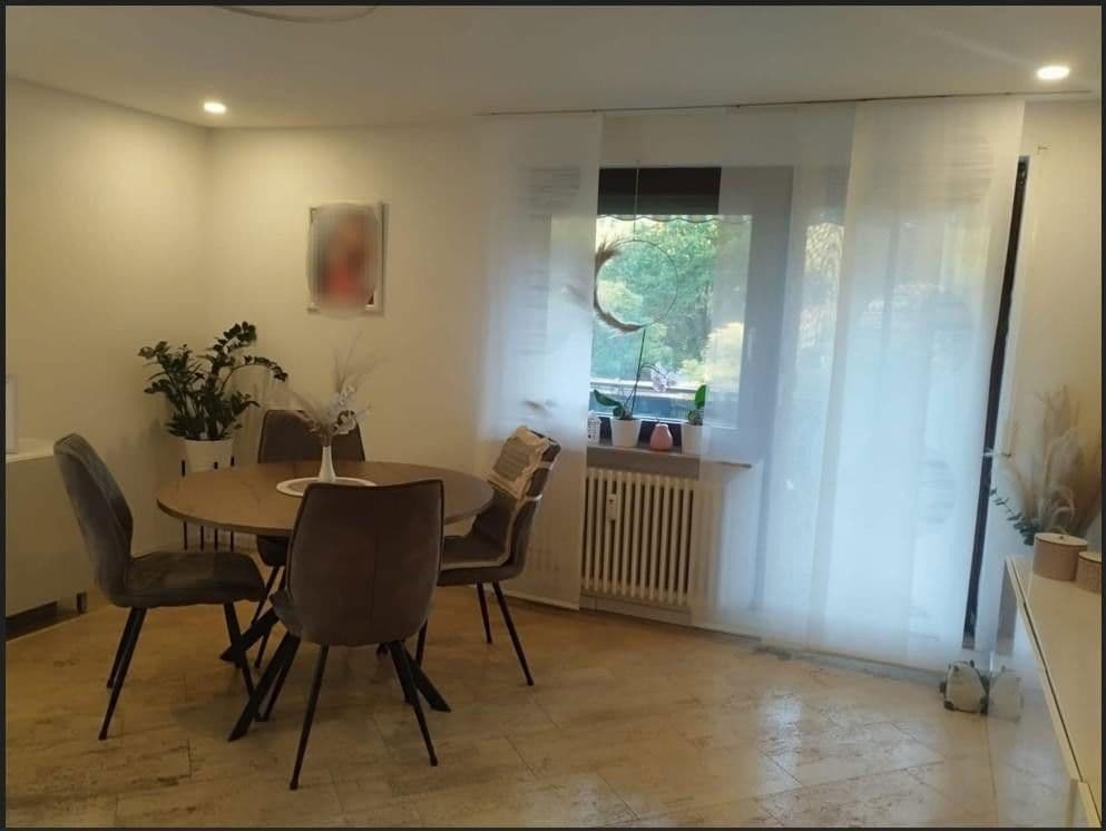 Prodej bytu 3+1 79 m², Metzingen, Bádensko-Württembersko Prodej bytu 3+1 79 m², Metzingen, Bádensko-Württembersko