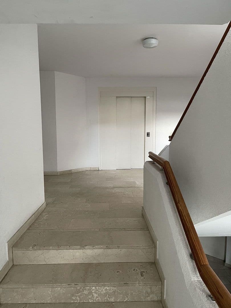 Prodej bytu 3+1 79 m², Stettinerstr. 5, Ditzingen, Bádensko-Württembersko Prodej bytu 3+1 79 m², Stettinerstr. 5, Ditzingen, Bádensko-Württembersko