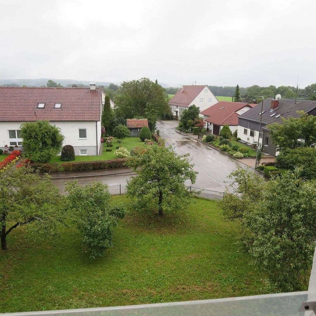 Prodej domu 123 m², pozemek 1.238 m², Uhlandstaße 9, Grabenstetten, Bádensko-Württembersko Prodej domu 123 m², pozemek 1.238 m², Uhlandstaße 9, Grabenstetten, Bádensko-Württembersko