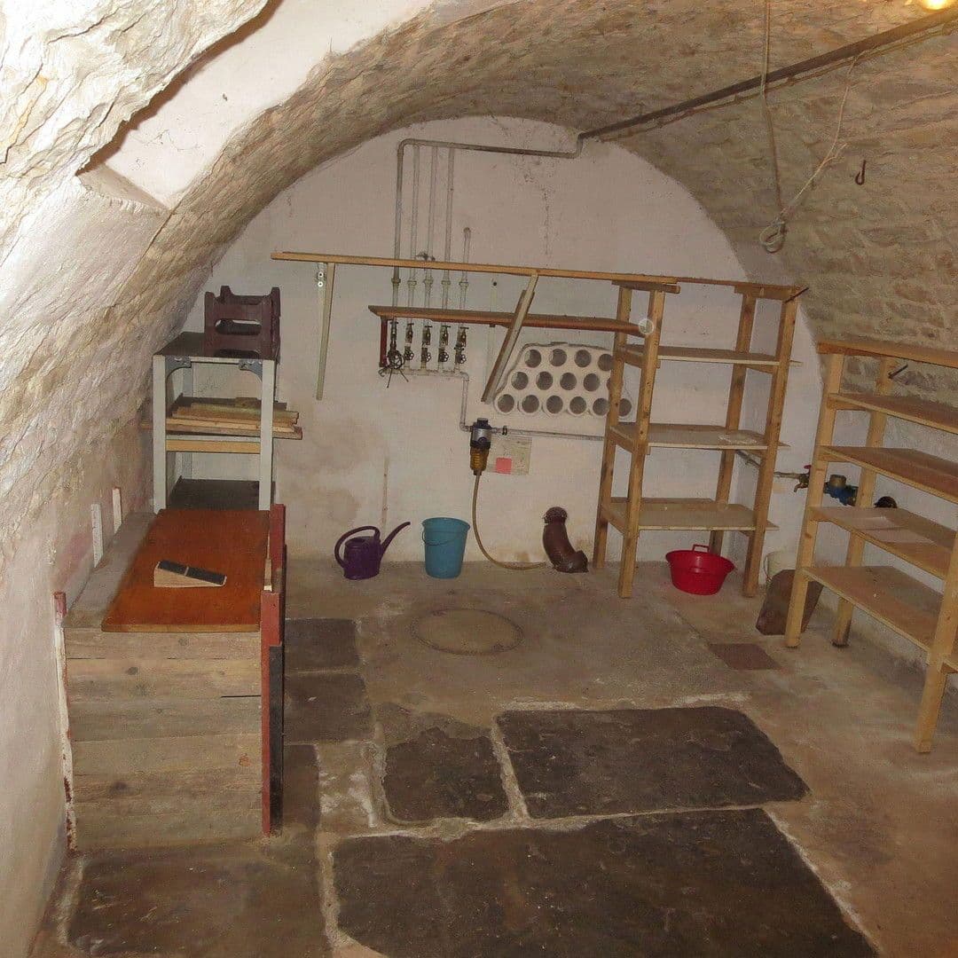 Prodej domu 123 m², pozemek 1.238 m², Uhlandstaße 9, Grabenstetten, Bádensko-Württembersko Prodej domu 123 m², pozemek 1.238 m², Uhlandstaße 9, Grabenstetten, Bádensko-Württembersko