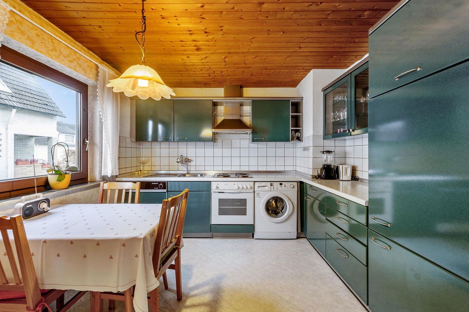 Prodej domu 194 m², pozemek 651 m², Rüsselsheim am Main, Hessen Prodej domu 194 m², pozemek 651 m², Rüsselsheim am Main, Hessen