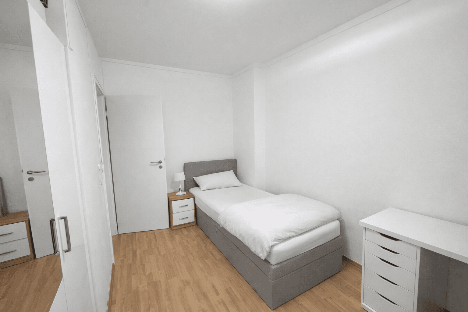 Prodej domu 182 m², pozemek 382 m², Augsburg, Bavorsko Prodej domu 182 m², pozemek 382 m², Augsburg, Bavorsko