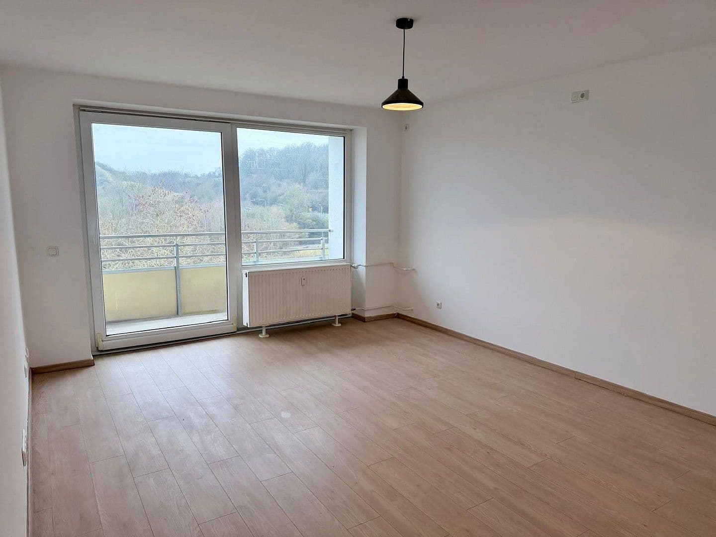 Pronájem bytu 2+1 63 m², Gutenbergstraße 38, Eschweiler, Severní Porýní-Vestfálsko Pronájem bytu 2+1 63 m², Gutenbergstraße 38, Eschweiler, Severní Porýní-Vestfálsko