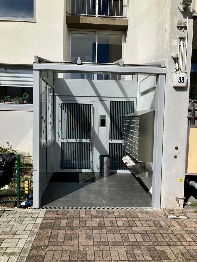 Pronájem bytu 2+1 63 m², Gutenbergstraße 38, Eschweiler, Severní Porýní-Vestfálsko Pronájem bytu 2+1 63 m², Gutenbergstraße 38, Eschweiler, Severní Porýní-Vestfálsko