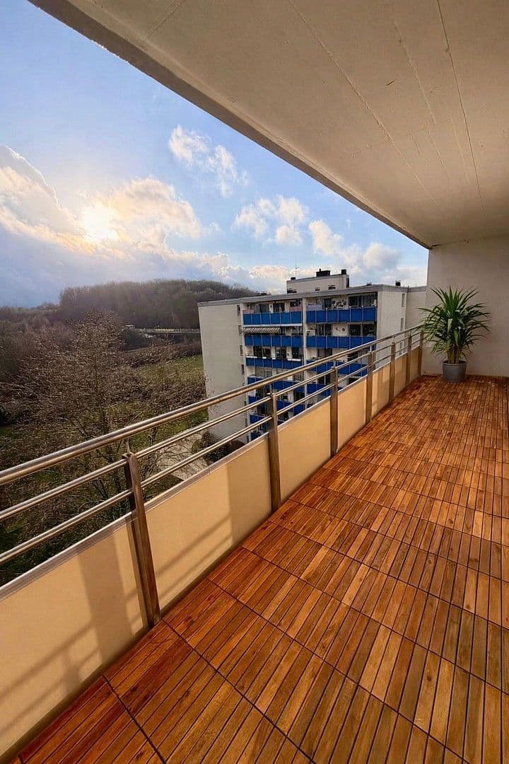 Pronájem bytu 2+1 63 m², Gutenbergstraße 38, Eschweiler, Severní Porýní-Vestfálsko Pronájem bytu 2+1 63 m², Gutenbergstraße 38, Eschweiler, Severní Porýní-Vestfálsko