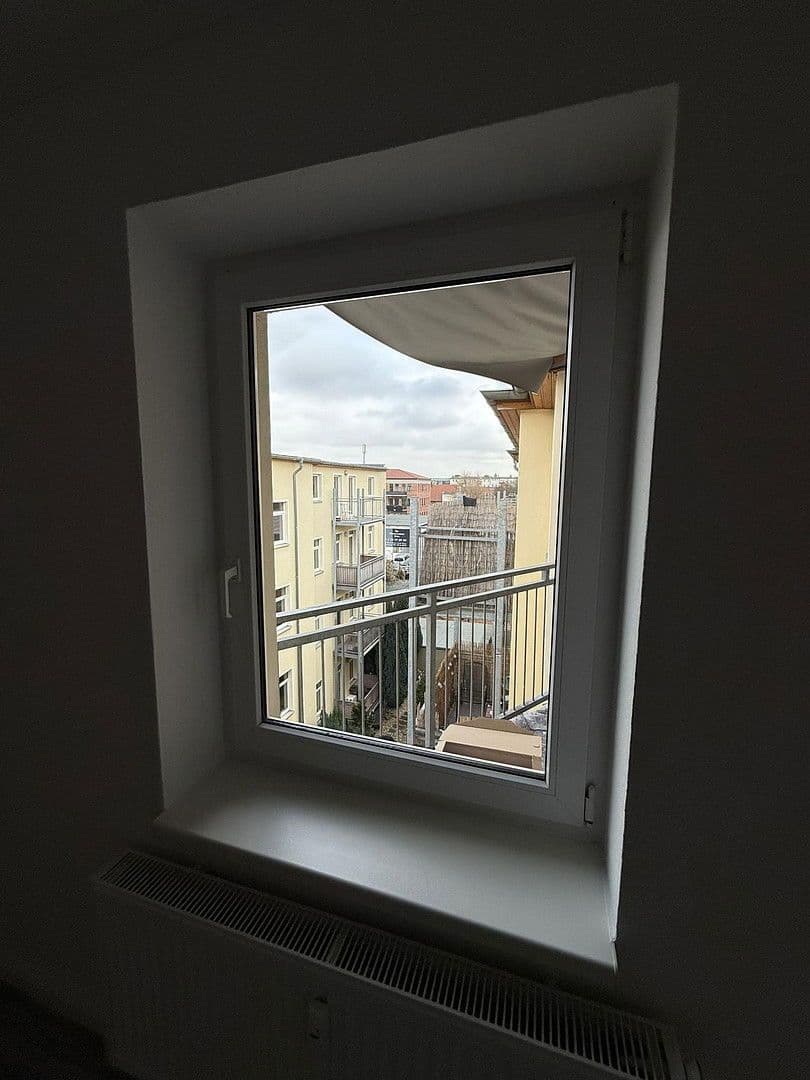 Pronájem bytu 3+1 69 m², Magdeburg, Sasko-Anhaltsko Pronájem bytu 3+1 69 m², Magdeburg, Sasko-Anhaltsko