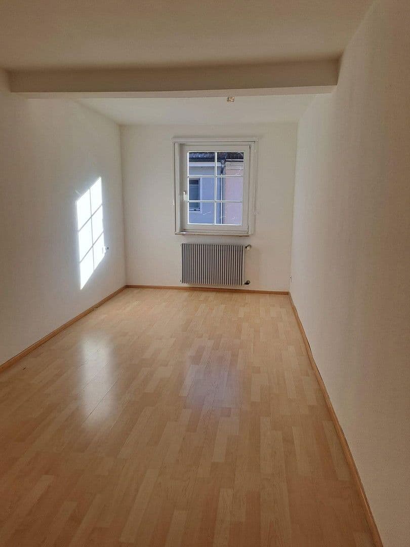 Pronájem bytu 3+kk 92 m², Oberamteistrasse 12, Tuttlingen, Bádensko-Württembersko Pronájem bytu 3+kk 92 m², Oberamteistrasse 12, Tuttlingen, Bádensko-Württembersko