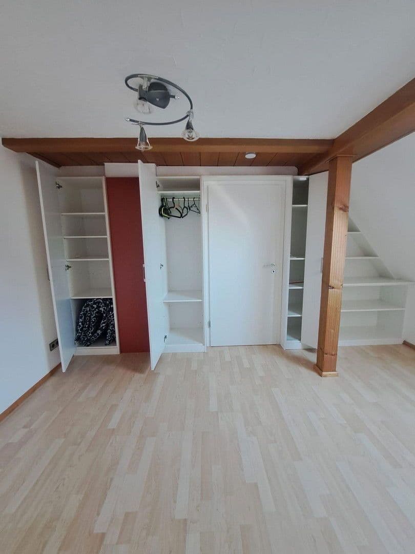 Pronájem bytu 3+kk 92 m², Oberamteistrasse 12, Tuttlingen, Bádensko-Württembersko Pronájem bytu 3+kk 92 m², Oberamteistrasse 12, Tuttlingen, Bádensko-Württembersko