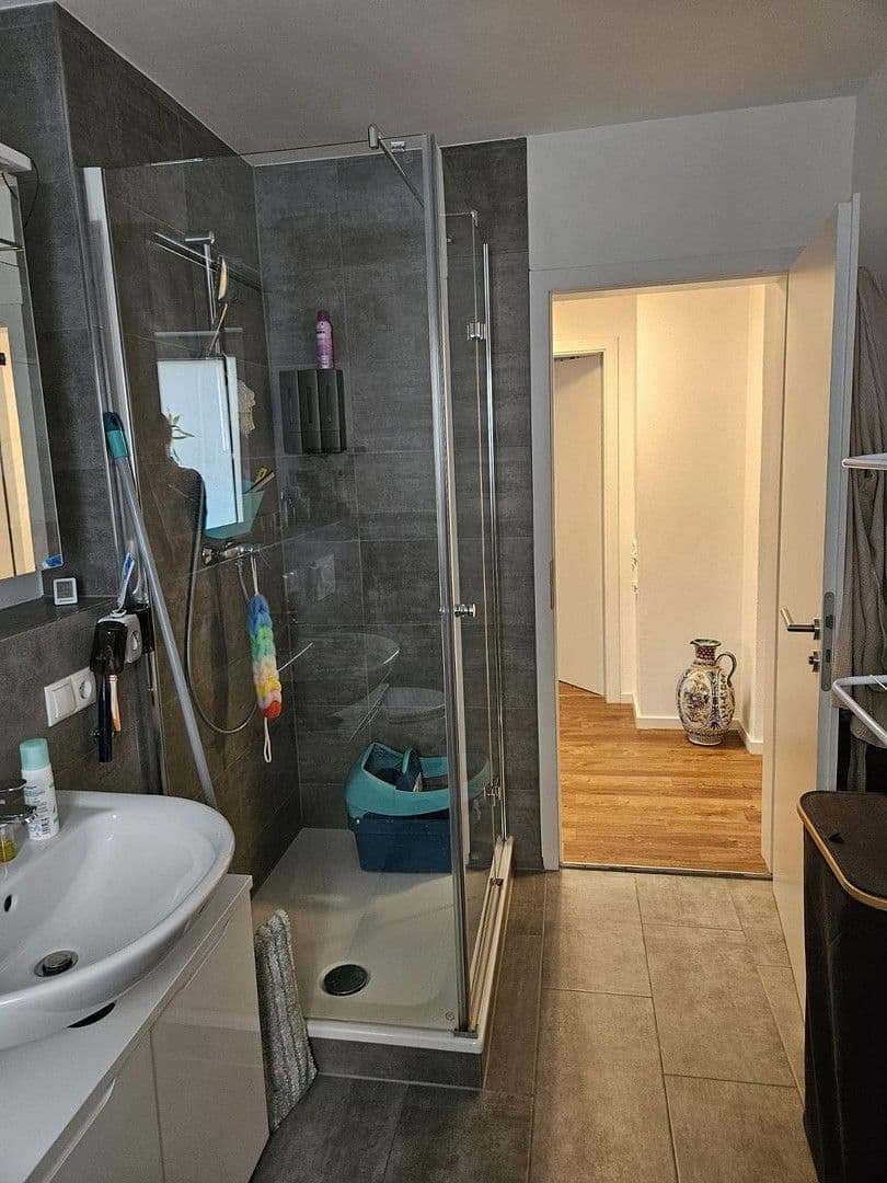 Pronájem bytu 3+1 77 m², Putzbrunnerstraße 116, Ottobrunn, Bavorsko Pronájem bytu 3+1 77 m², Putzbrunnerstraße 116, Ottobrunn, Bavorsko