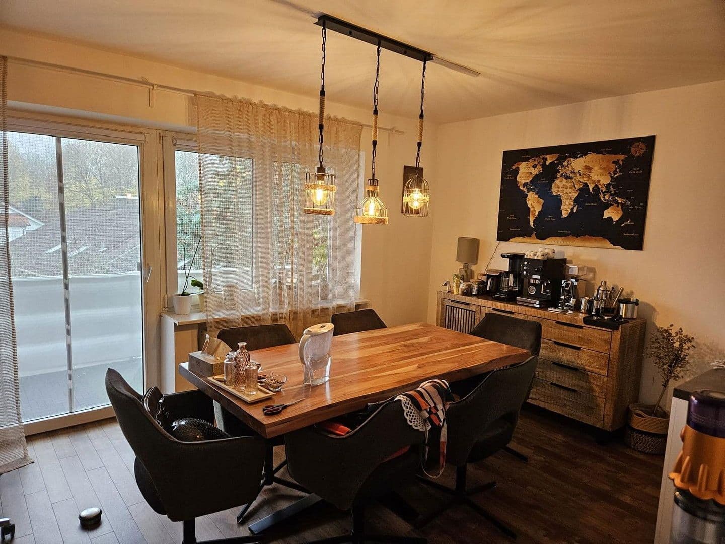 Pronájem bytu 3+1 77 m², Putzbrunnerstraße 116, Ottobrunn, Bavorsko Pronájem bytu 3+1 77 m², Putzbrunnerstraße 116, Ottobrunn, Bavorsko