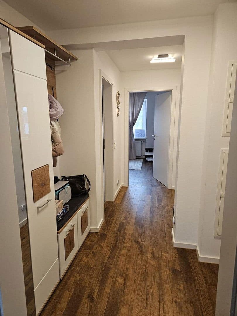 Pronájem bytu 3+1 77 m², Putzbrunnerstraße 116, Ottobrunn, Bavorsko Pronájem bytu 3+1 77 m², Putzbrunnerstraße 116, Ottobrunn, Bavorsko