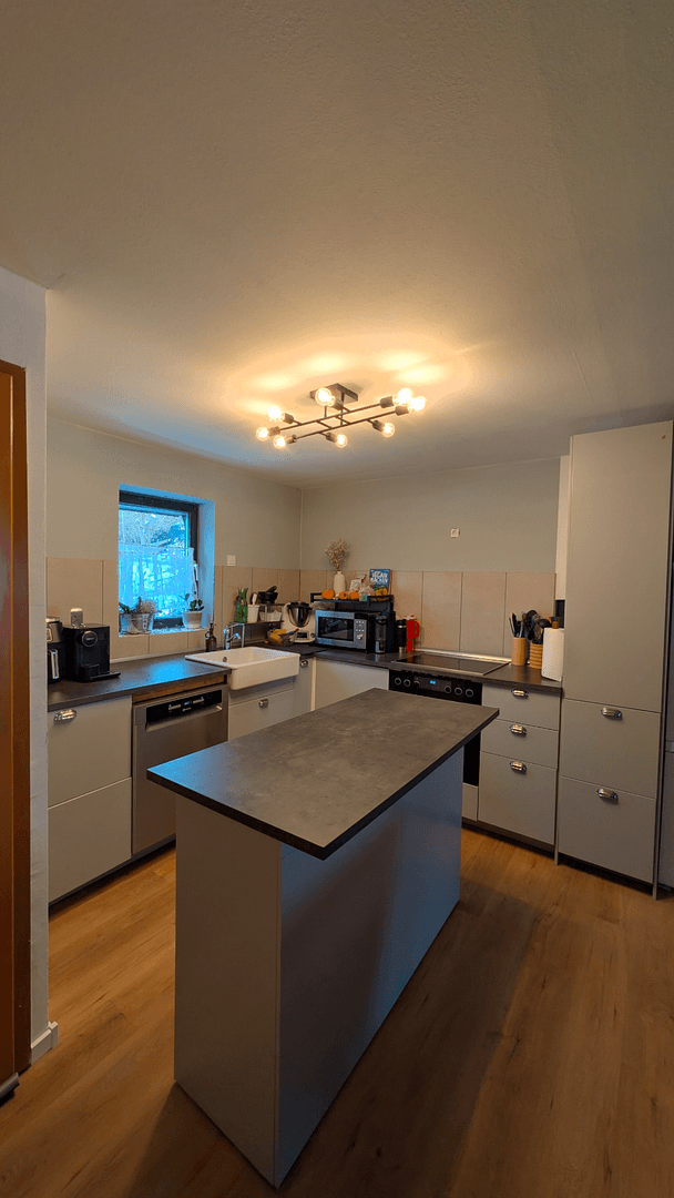 Prodej bytu 5+1 110 m², Windeck, Severní Porýní-Vestfálsko Prodej bytu 5+1 110 m², Windeck, Severní Porýní-Vestfálsko