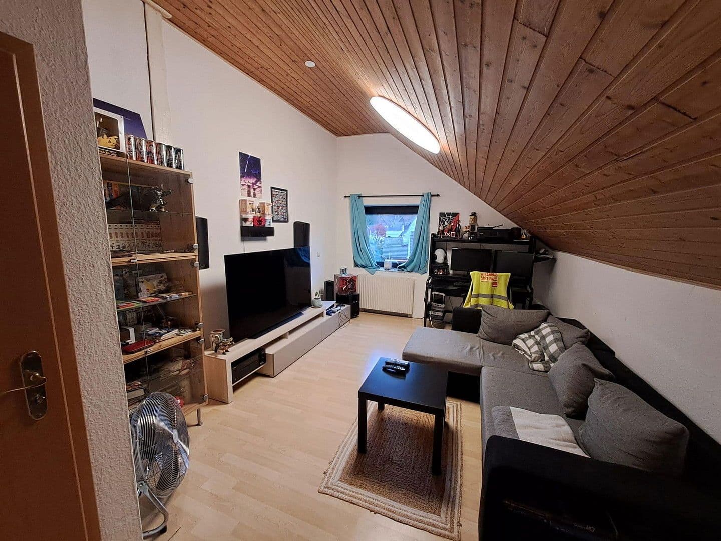 Prodej bytu 5+1 110 m², Windeck, Severní Porýní-Vestfálsko Prodej bytu 5+1 110 m², Windeck, Severní Porýní-Vestfálsko