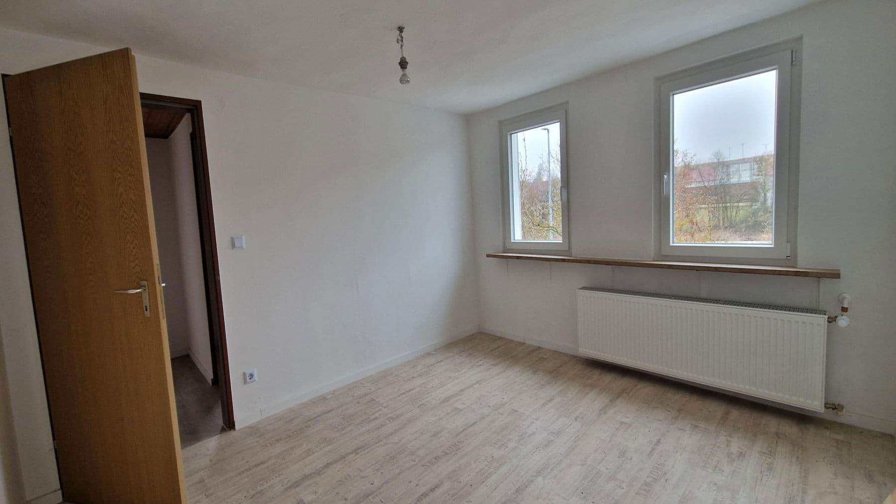 Prodej domu 91 m², pozemek 247 m², Windsbach, Bavorsko Prodej domu 91 m², pozemek 247 m², Windsbach, Bavorsko