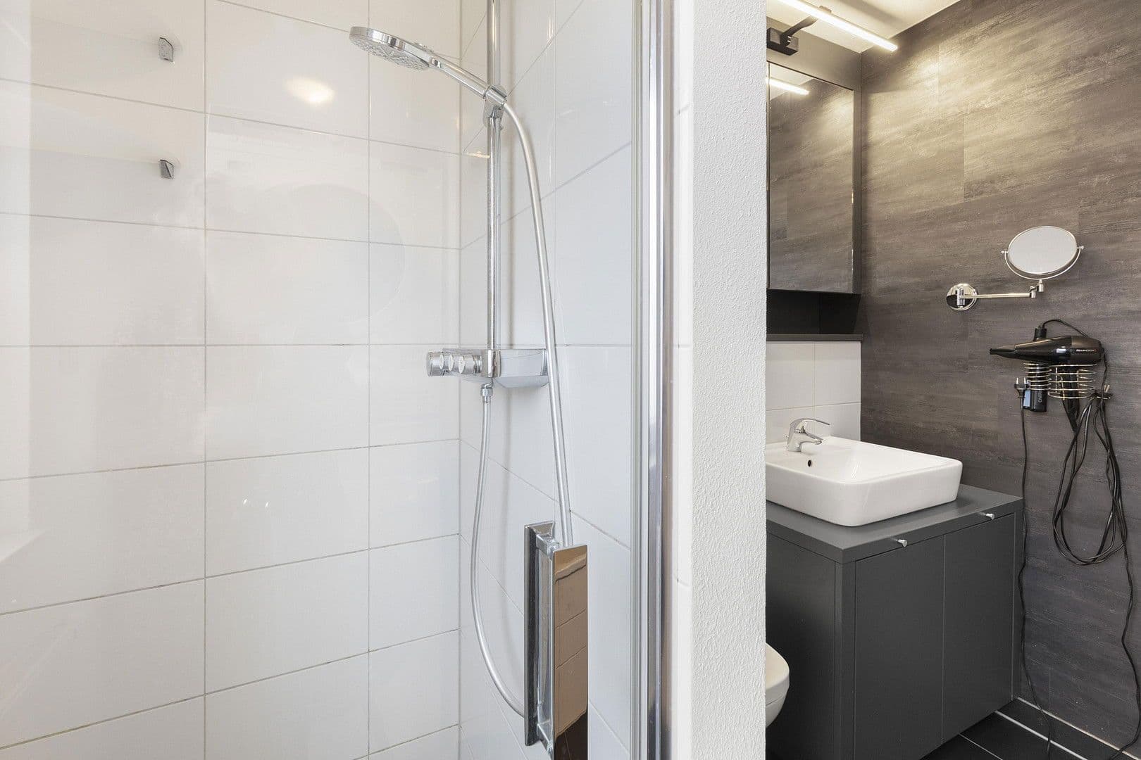 Prodej domu 129 m², pozemek 173 m², Elisabeth-Selbert-Weg 9, Mönchengladbach, Severní Porýní-Vestfálsko Prodej domu 129 m², pozemek 173 m², Elisabeth-Selbert-Weg 9, Mönchengladbach, Severní Porýní-Vestfálsko