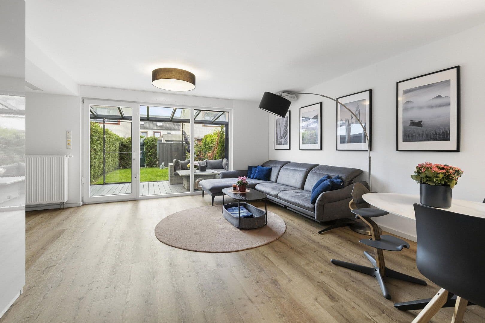 Prodej domu 129 m², pozemek 173 m², Elisabeth-Selbert-Weg 9, Mönchengladbach, Severní Porýní-Vestfálsko Prodej domu 129 m², pozemek 173 m², Elisabeth-Selbert-Weg 9, Mönchengladbach, Severní Porýní-Vestfálsko