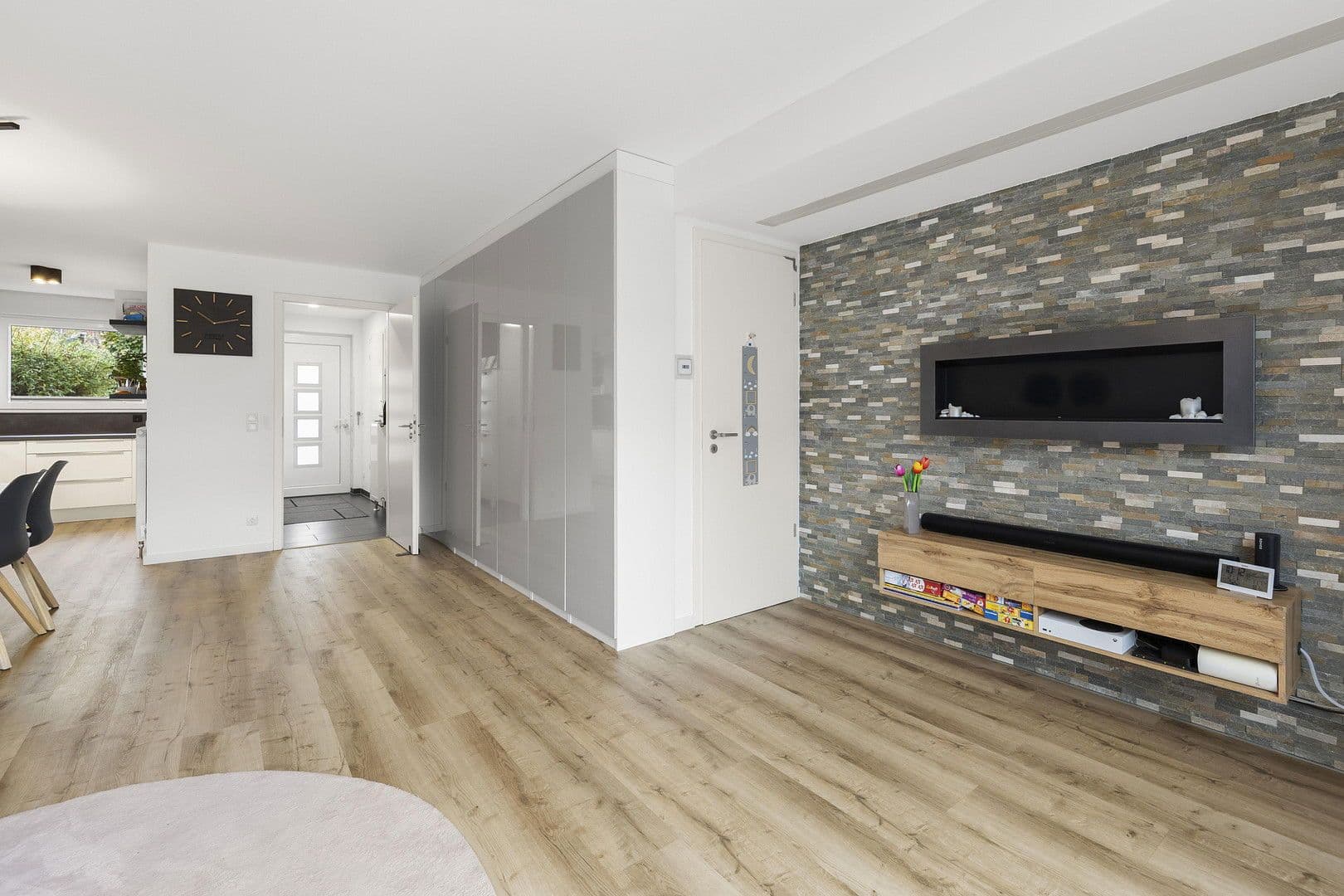 Prodej domu 129 m², pozemek 173 m², Elisabeth-Selbert-Weg 9, Mönchengladbach, Severní Porýní-Vestfálsko Prodej domu 129 m², pozemek 173 m², Elisabeth-Selbert-Weg 9, Mönchengladbach, Severní Porýní-Vestfálsko