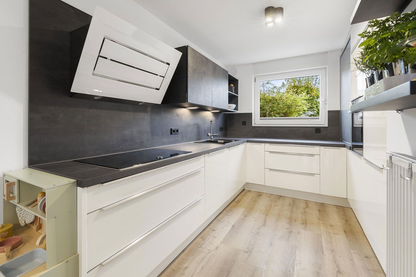 Prodej domu 129 m², pozemek 173 m², Elisabeth-Selbert-Weg 9, Mönchengladbach, Severní Porýní-Vestfálsko Prodej domu 129 m², pozemek 173 m², Elisabeth-Selbert-Weg 9, Mönchengladbach, Severní Porýní-Vestfálsko