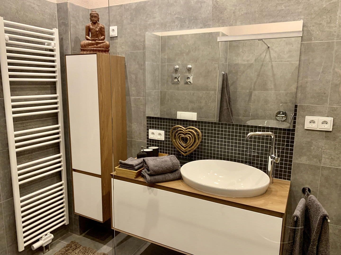 Pronájem bytu 2+1 58 m², Osterweihstrasse. 4, Cvikov, Sasko Pronájem bytu 2+1 58 m², Osterweihstrasse. 4, Cvikov, Sasko