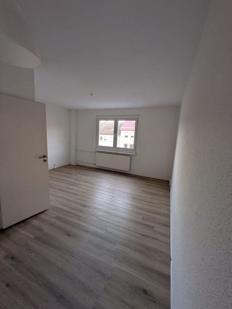 Pronájem bytu 3+1 60 m², Marktstraße, Pasewalk, Mecklenburg-Vorpommern Pronájem bytu 3+1 60 m², Marktstraße, Pasewalk, Mecklenburg-Vorpommern
