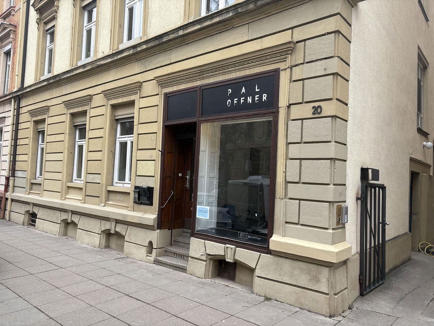 Pronájem kanceláře 110 m², Stuttgart, Bádensko-Württembersko Pronájem kanceláře 110 m², Stuttgart, Bádensko-Württembersko